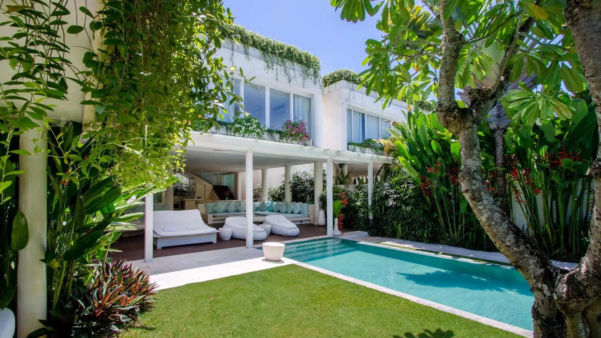 Eden The Residence At The Sea Seminyak Villa